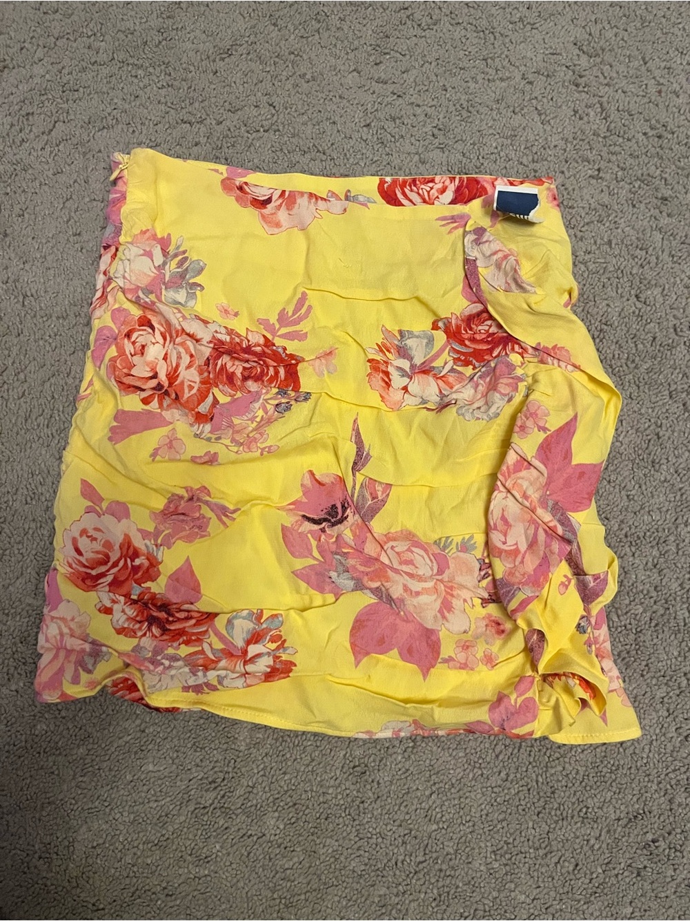 NWT Mango Yellow Floral Wrap Skirt with Pink & Red Blooms